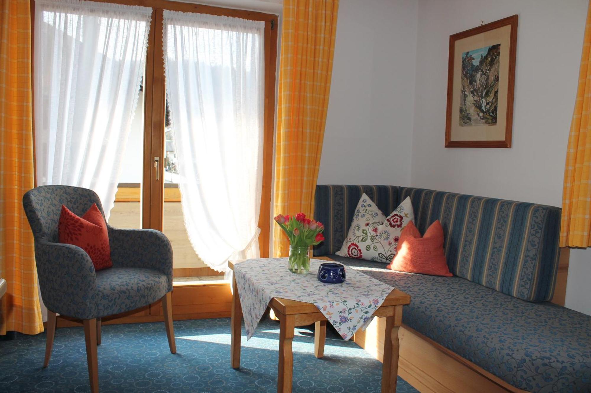 Ferienapartmenthaus Hubertushof * Mittenwald