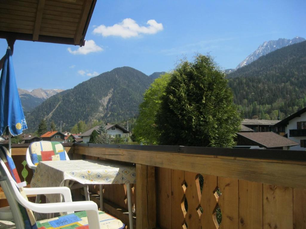Ferienapartmenthaus Hubertushof Apartment Mittenwald